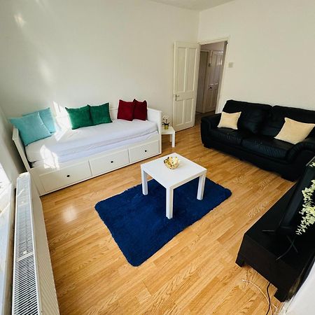 Lovely 2-Bed 15 Mins Walk To The Shard Apartment London Luaran gambar